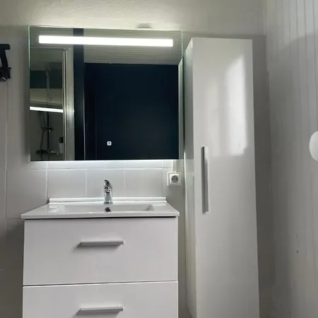 Rez De Chaussee Maison 아파트